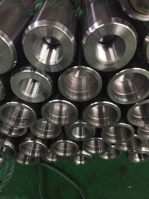 45 Çelik Uzunluğu 3 ila 5 Metre Arası 0.4 Otomotiv Çürük Piston Çubukları Endüstrisi